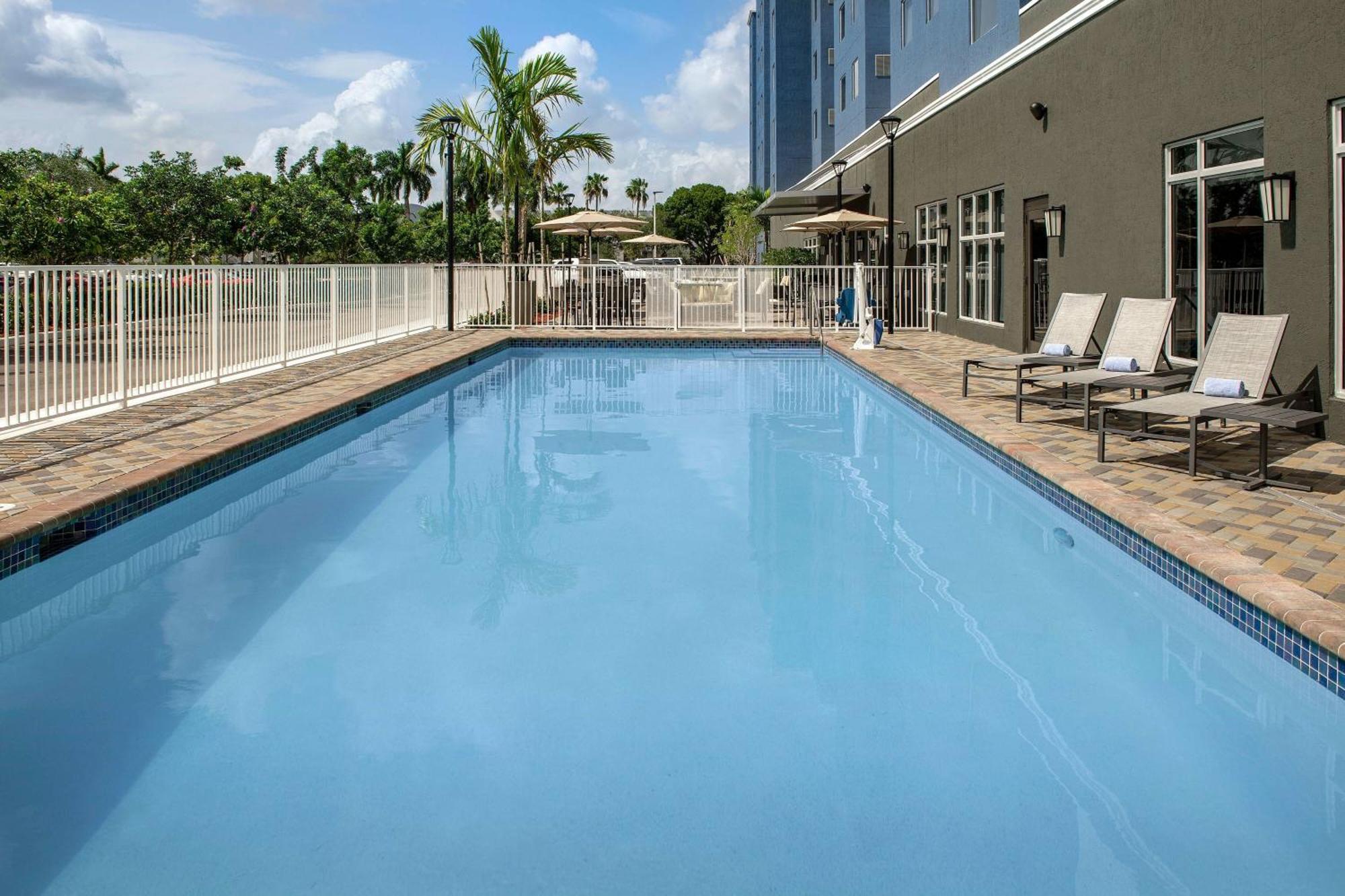 Residence Inn Doral Mall Area Extérieur photo